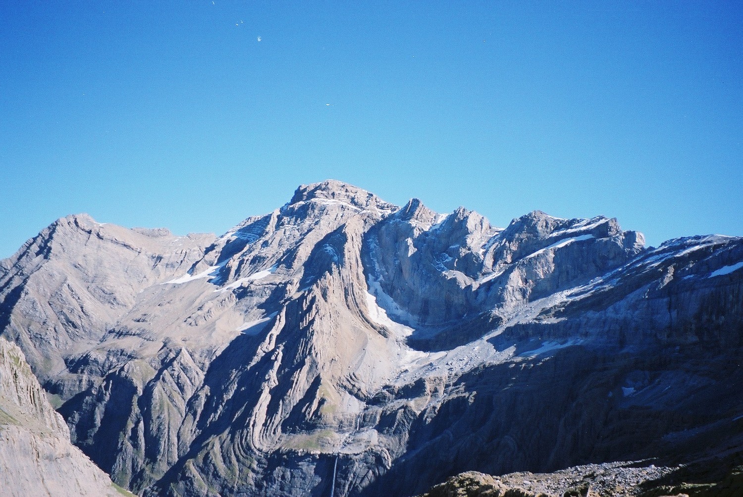 Le Marboré au loin