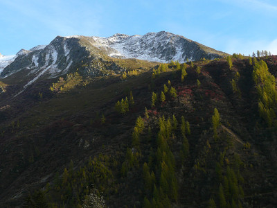 La Montagne de Péclerey et le Bec de Lachat