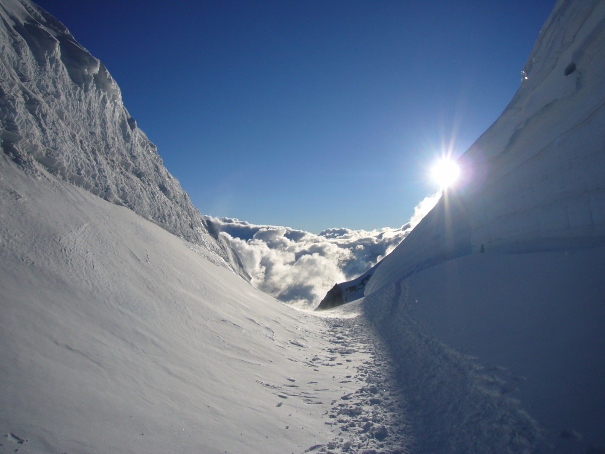 tra i crepacci del Mont Blanch du Tacul