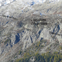 L'aiguillette d'Argentière au pied des Chéserys