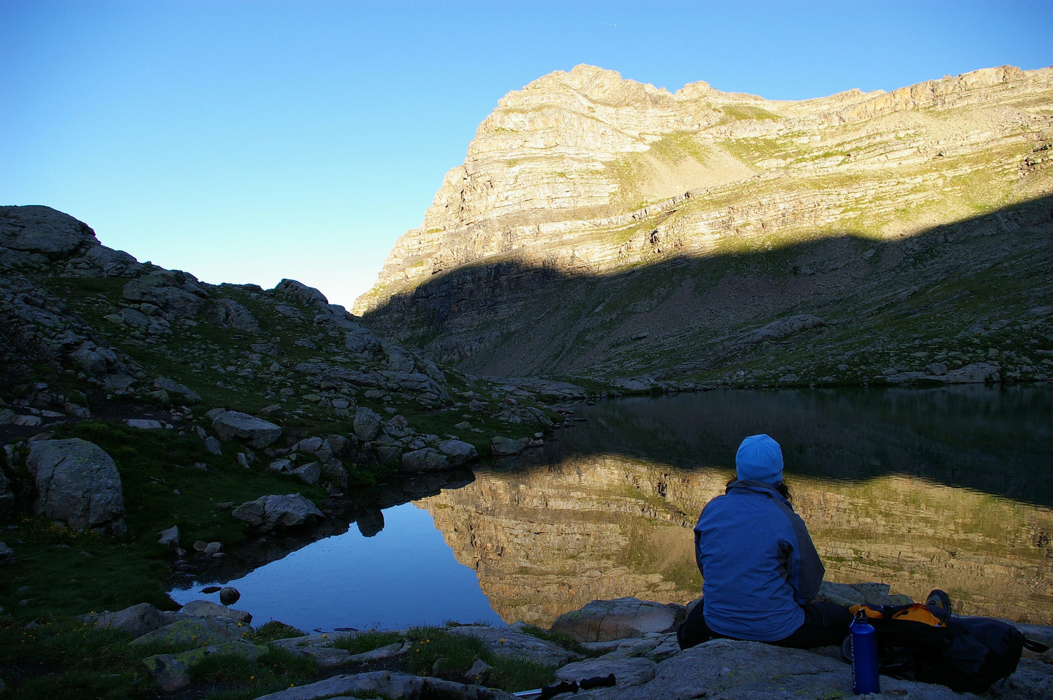 Le calme de la montagne au petit matin - Lac des Pisses, Champsaur