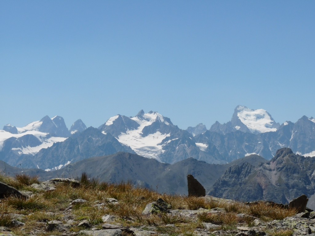 glaciers de l'Oisans depis le lac du Serpent