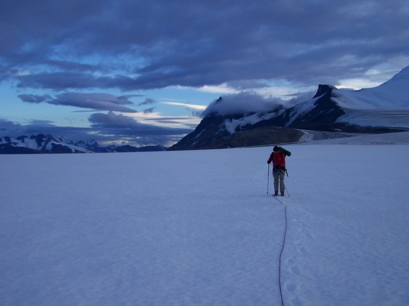 Départ sur le Campo de Hielo au petit matin