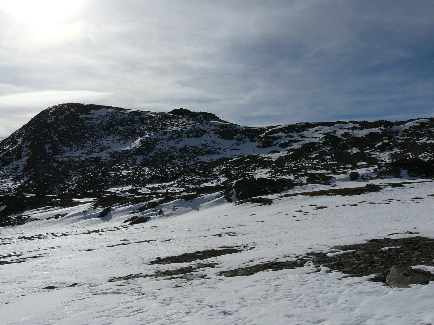 La pointe de Medzove versant N (Parc Naturel du Mont Avic)