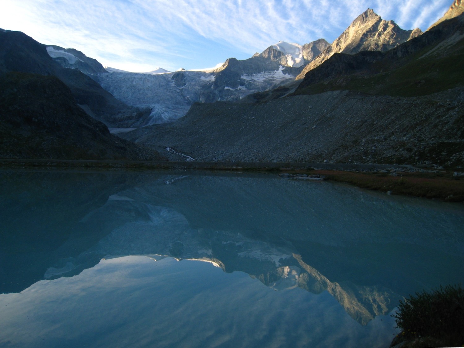 Couleurs et reflets à Moiry