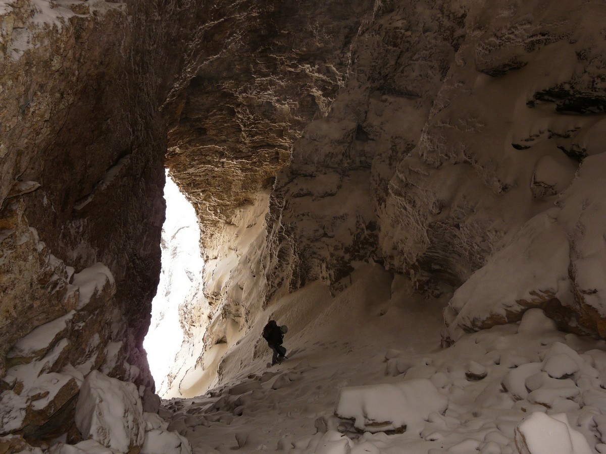 Dans le tunnel des arches inter-ferrantes
