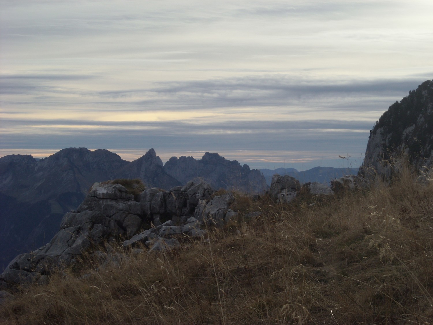 Dent du Cruet et Dents de Lanfon.