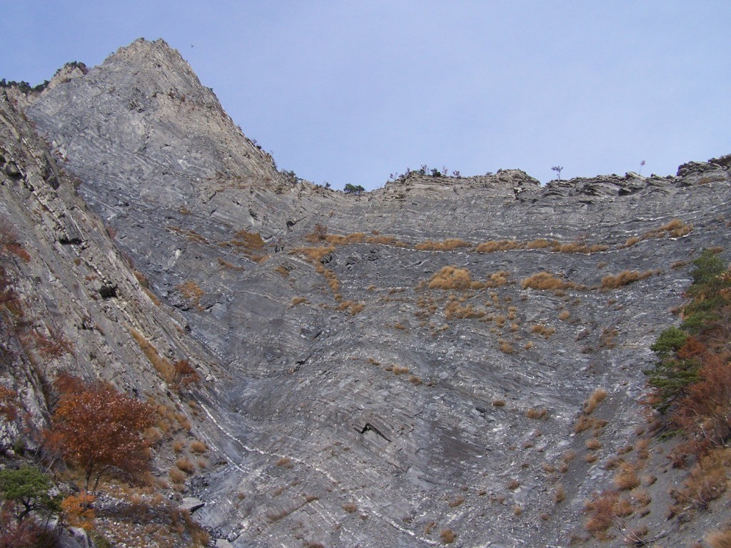 Les schistosités de la croix des têtes