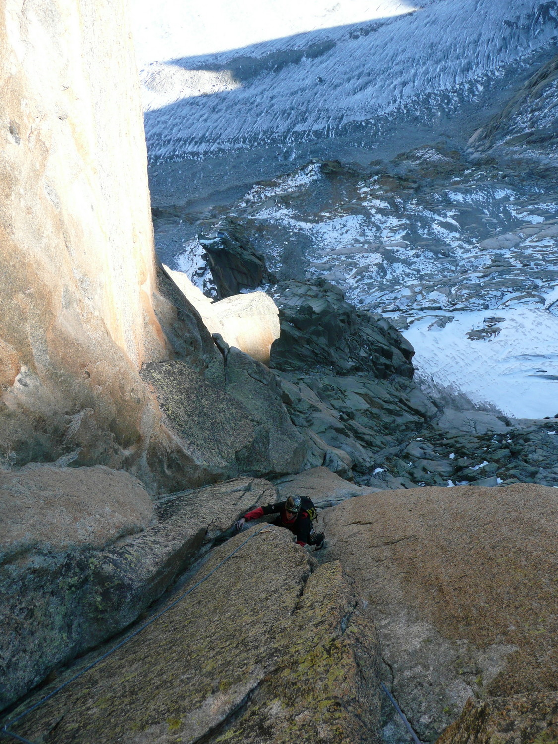 Fin de la longueur en 6c+ et fin du soleil
