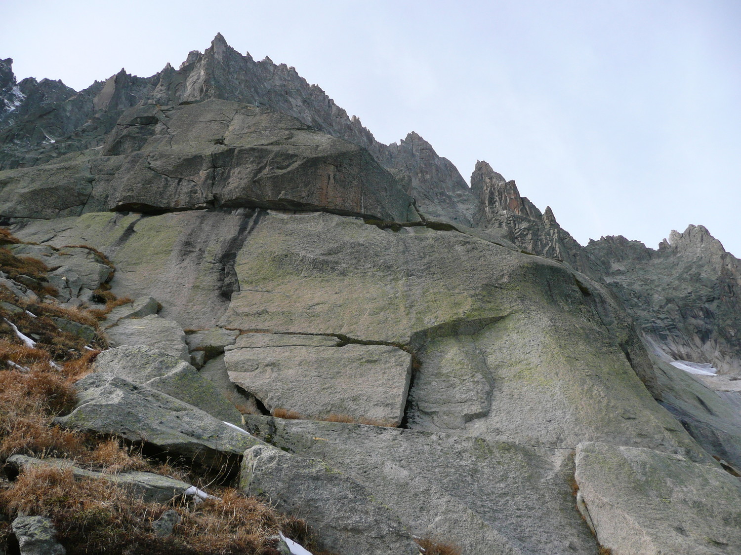Ecole d'escalade du refuge de l'Envers des Aiguilles