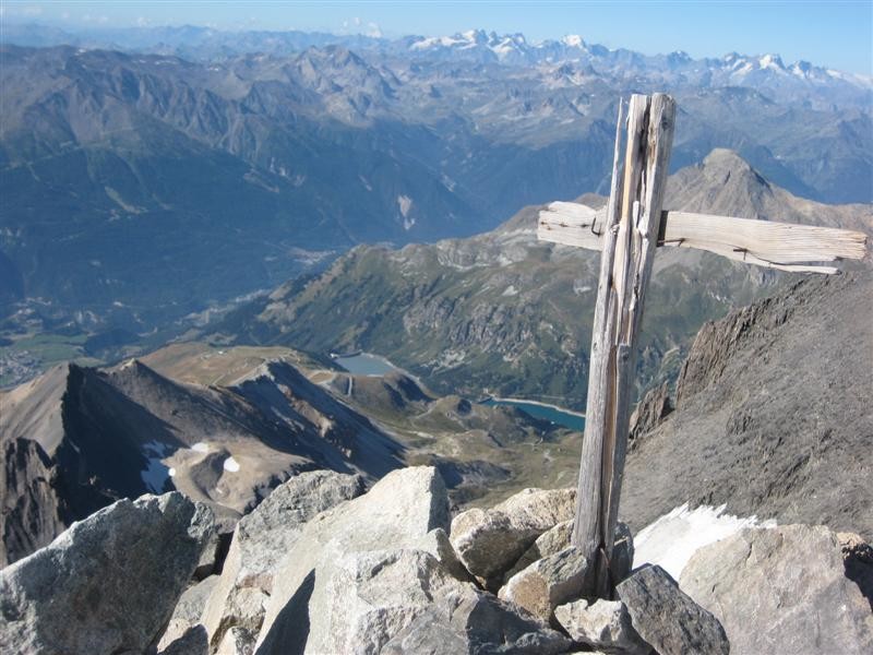 Sommet de la Dent Parrachée - vue sur les lacs de barrage d'Aussois