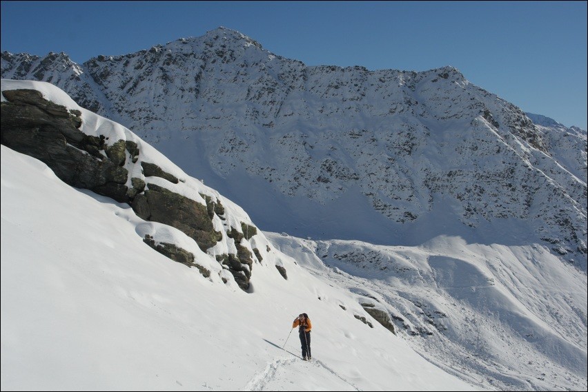 Pointe des Couloureuses, en montant au Col de la Traversette