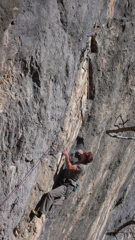 Pierre, "l'homme théorique", 8a, Traverses.