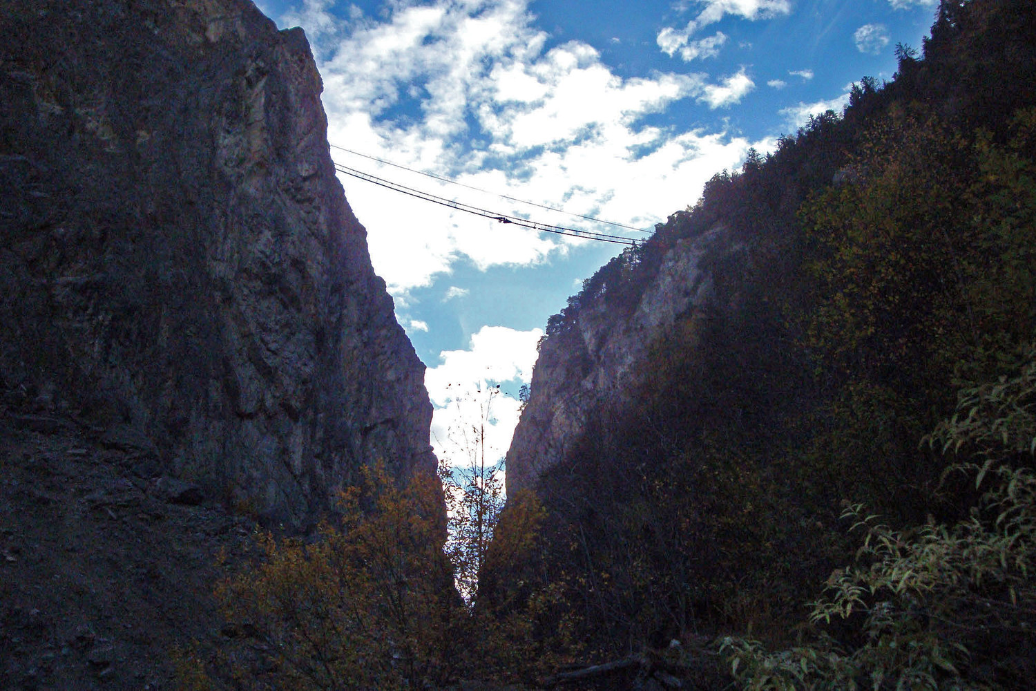 Pont suspendu Niouc