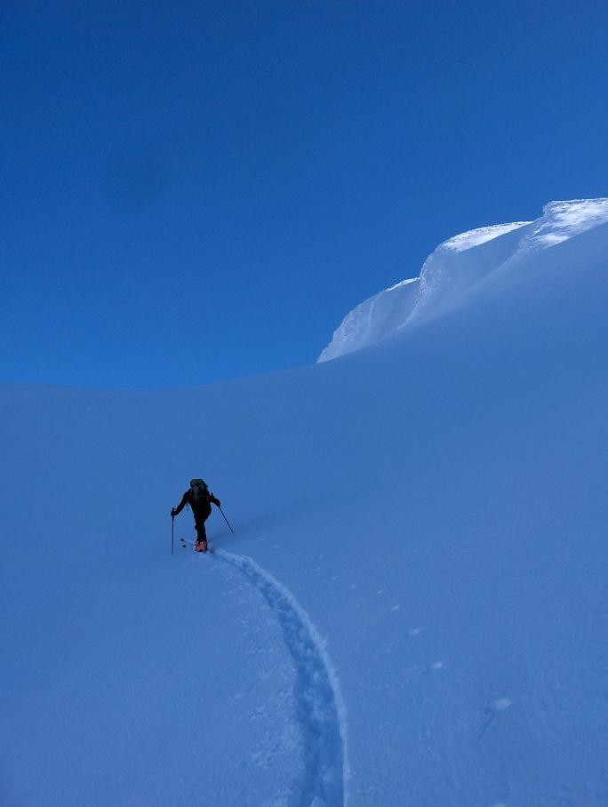 la trace sous le sommet