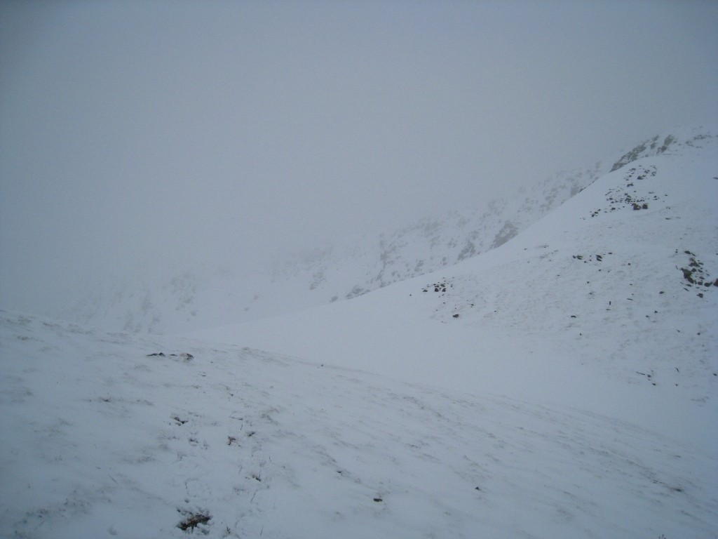 La Portella de la Coma d'en Garcia, neige soufflée.