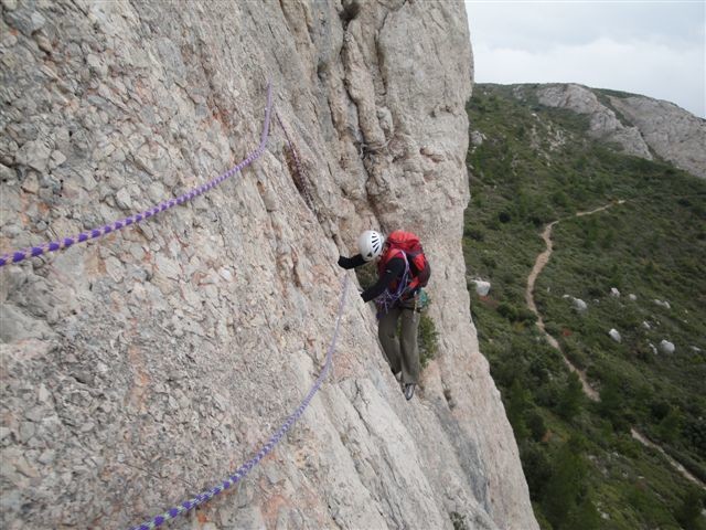 dans L1, petite traversée bien à pieds mais pas dure