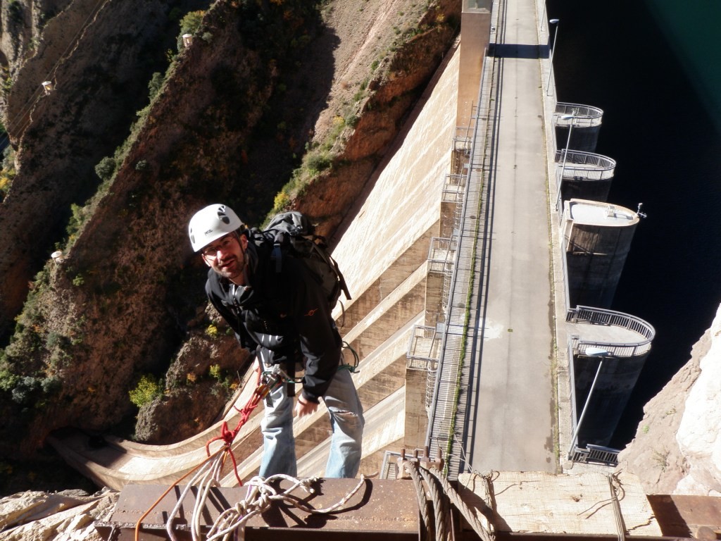 Descente sur le barrage