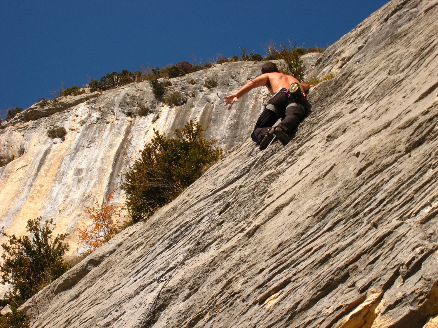 Baghi délaye dans "Tournée Crestoise", 6a+