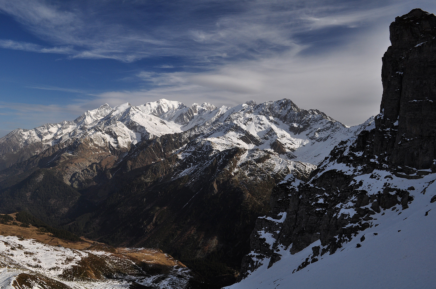 Massif du MB sous le col de la Cicle