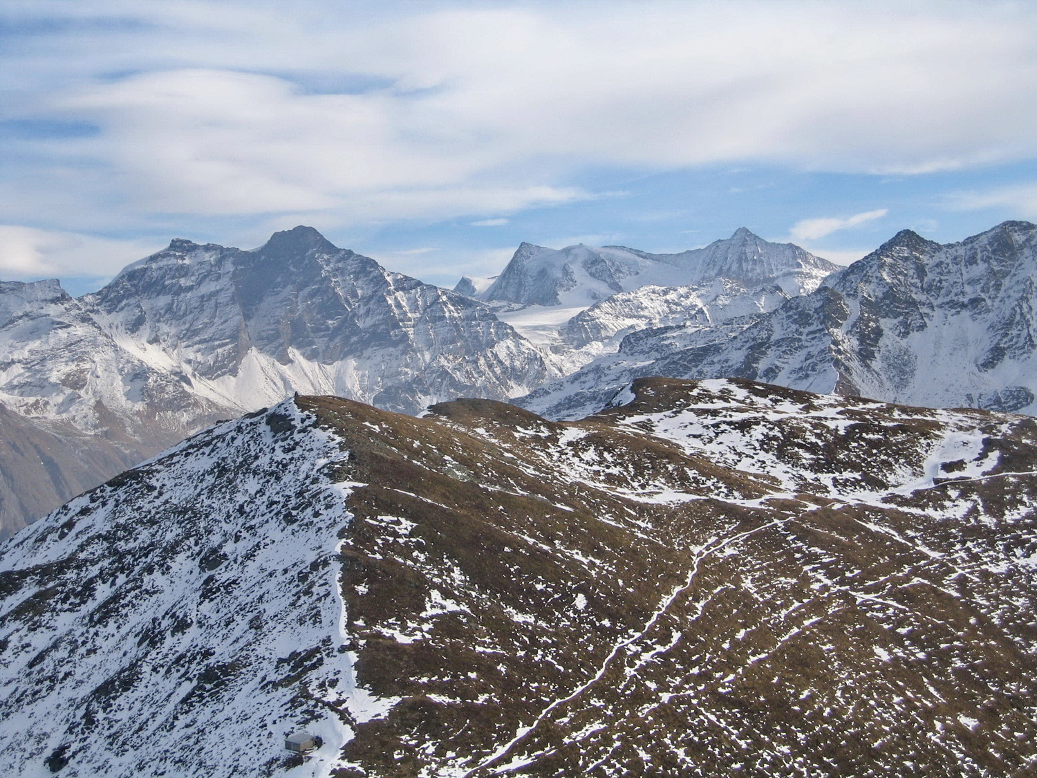 tête de la payanne sur fond de mt blanc de cheillon