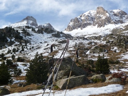 les dernieres traces de neige