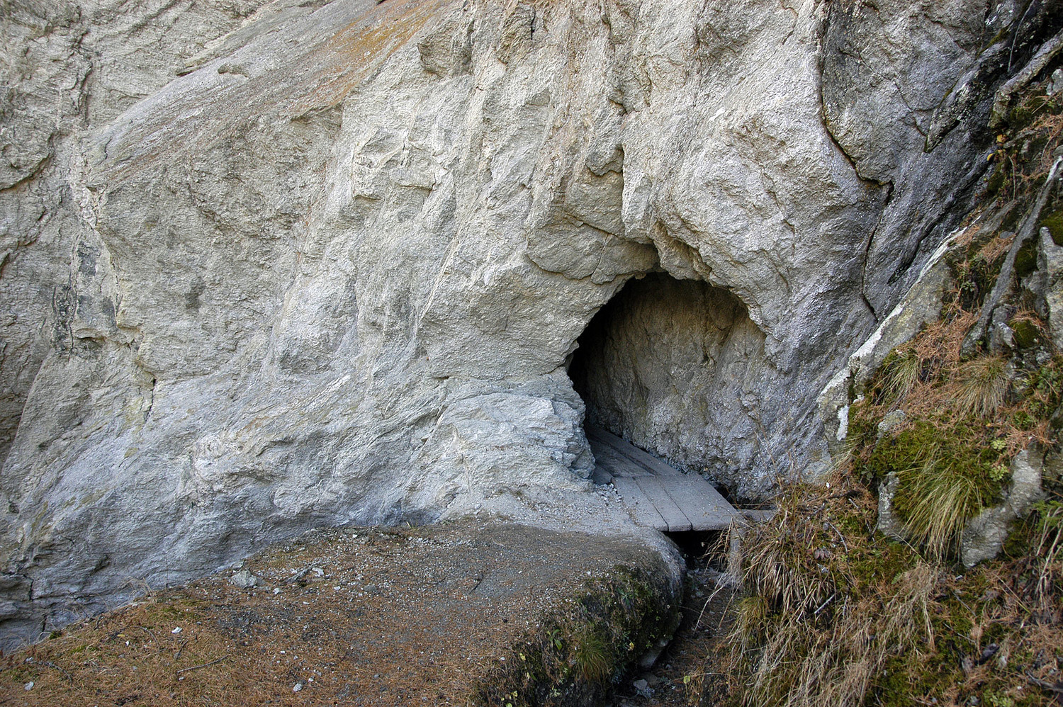 premiers tunnels