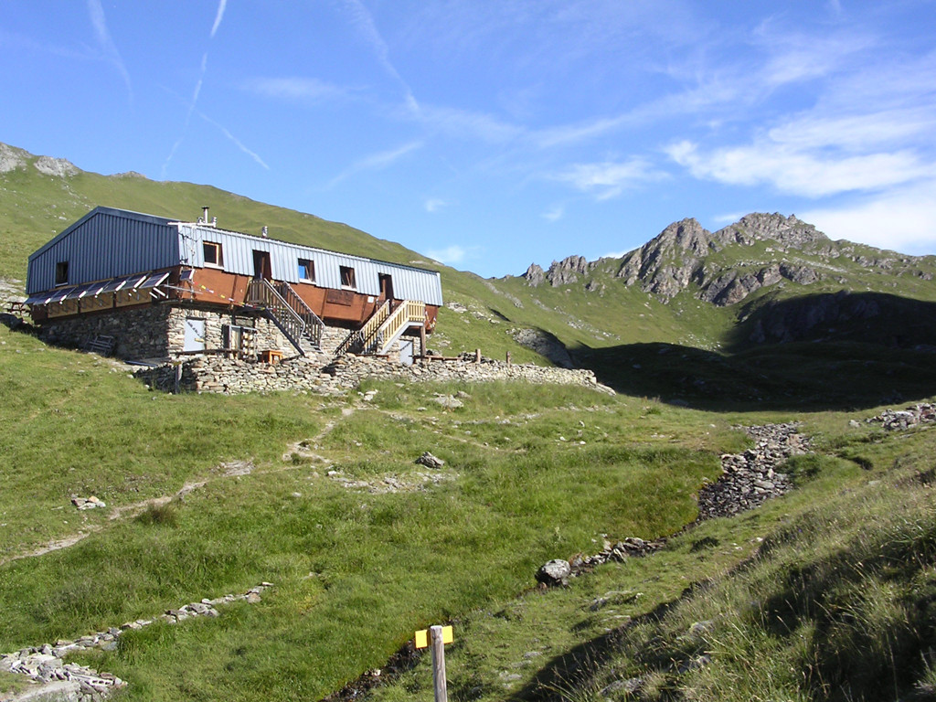refuge du Mont Pourri et la Crête des Lanchettes