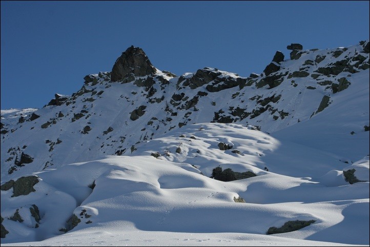 Chaos de blocs sur les pentes SW du Bec Rouge