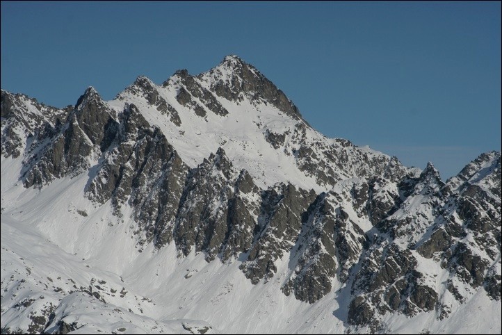 Aiguilles du Charvet et Dents Rouges, depuis le Bec Rouge