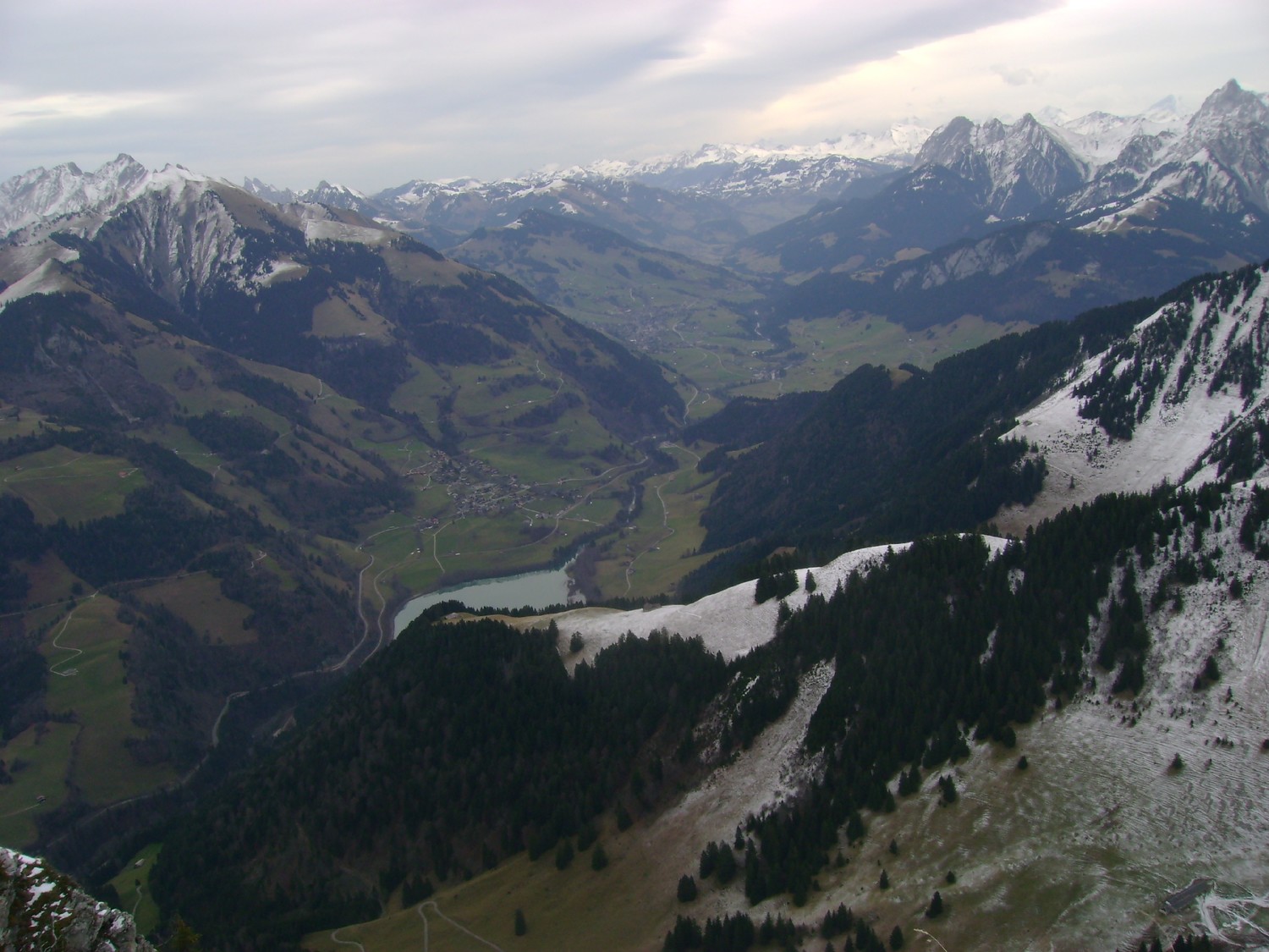 Dent de Corjon: vue sur Château-d'oex
