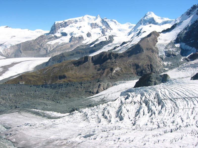Mont Rose et Lyskamm depuis la Gandegghütte