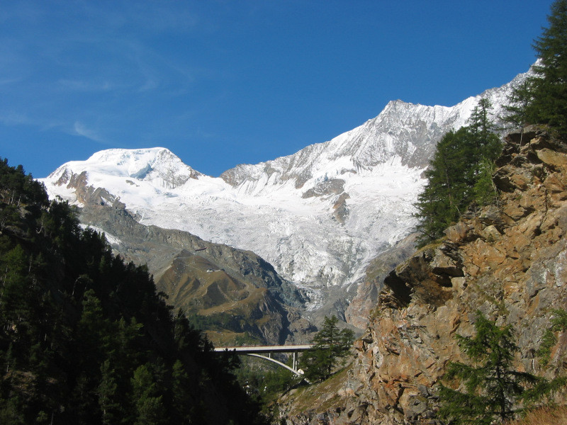 Alphubel et Täschhorn vers Saas Fee