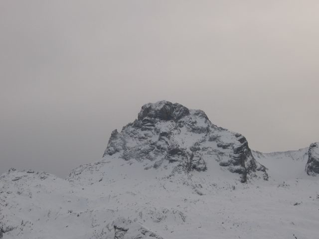 Pointe Perçée