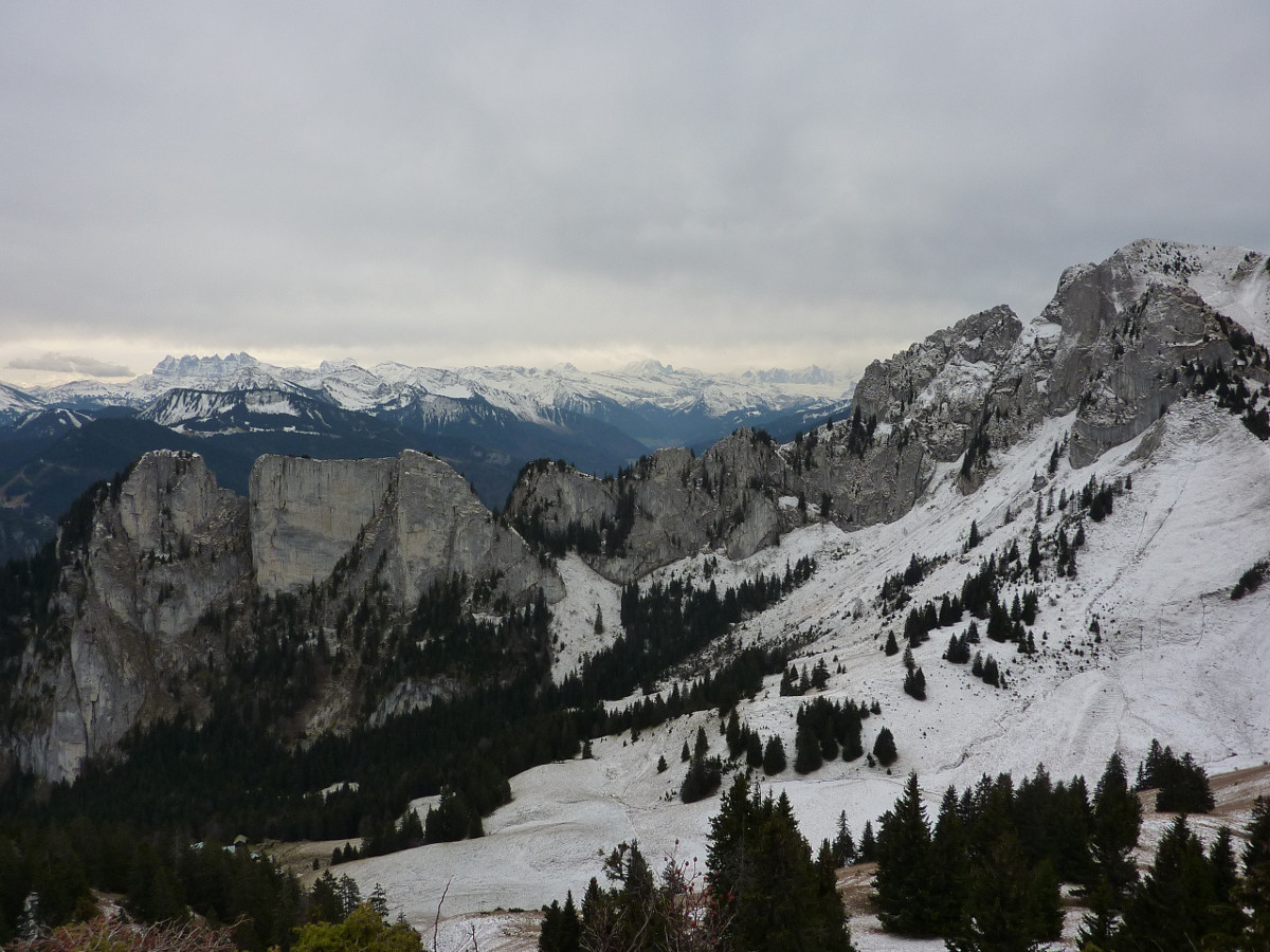 Mt Billiat et dalle de Mévonne, depuis le col de Pertuis
