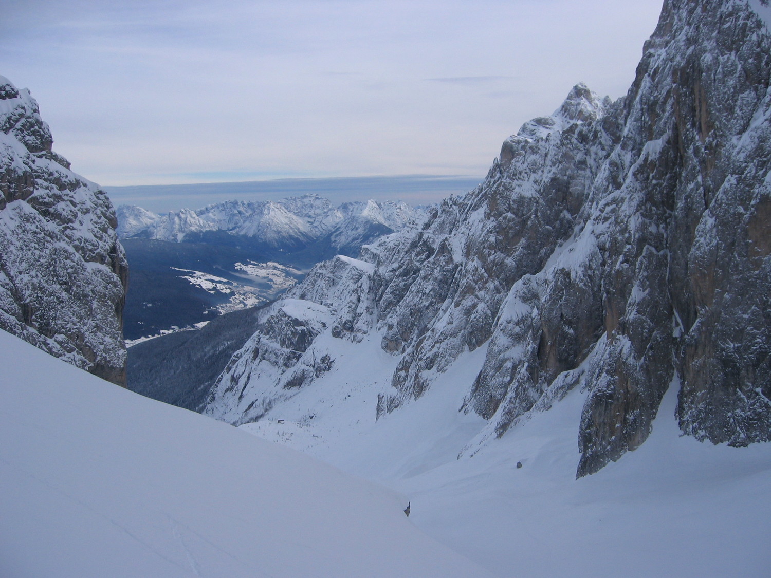 Passo della Sentinella: Vista del vallone di Popera