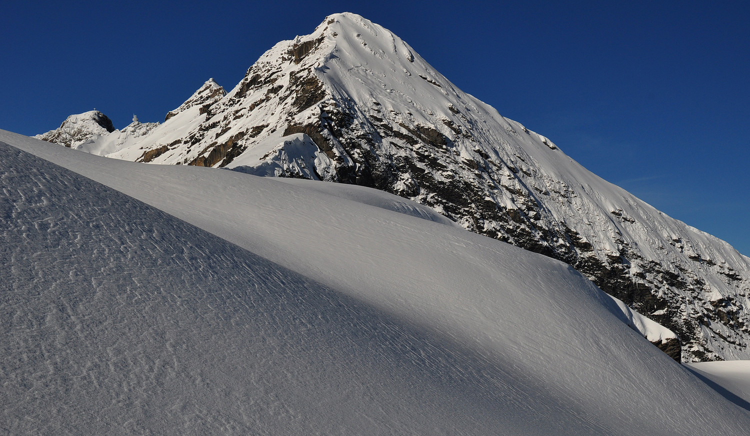 Hauts Forts sous le col du Fornet