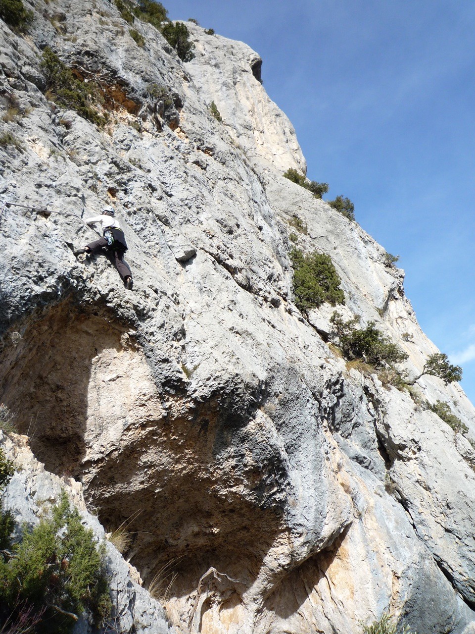 Verdon, 2 doigts / L2... vue imprenable sur 2 pieds