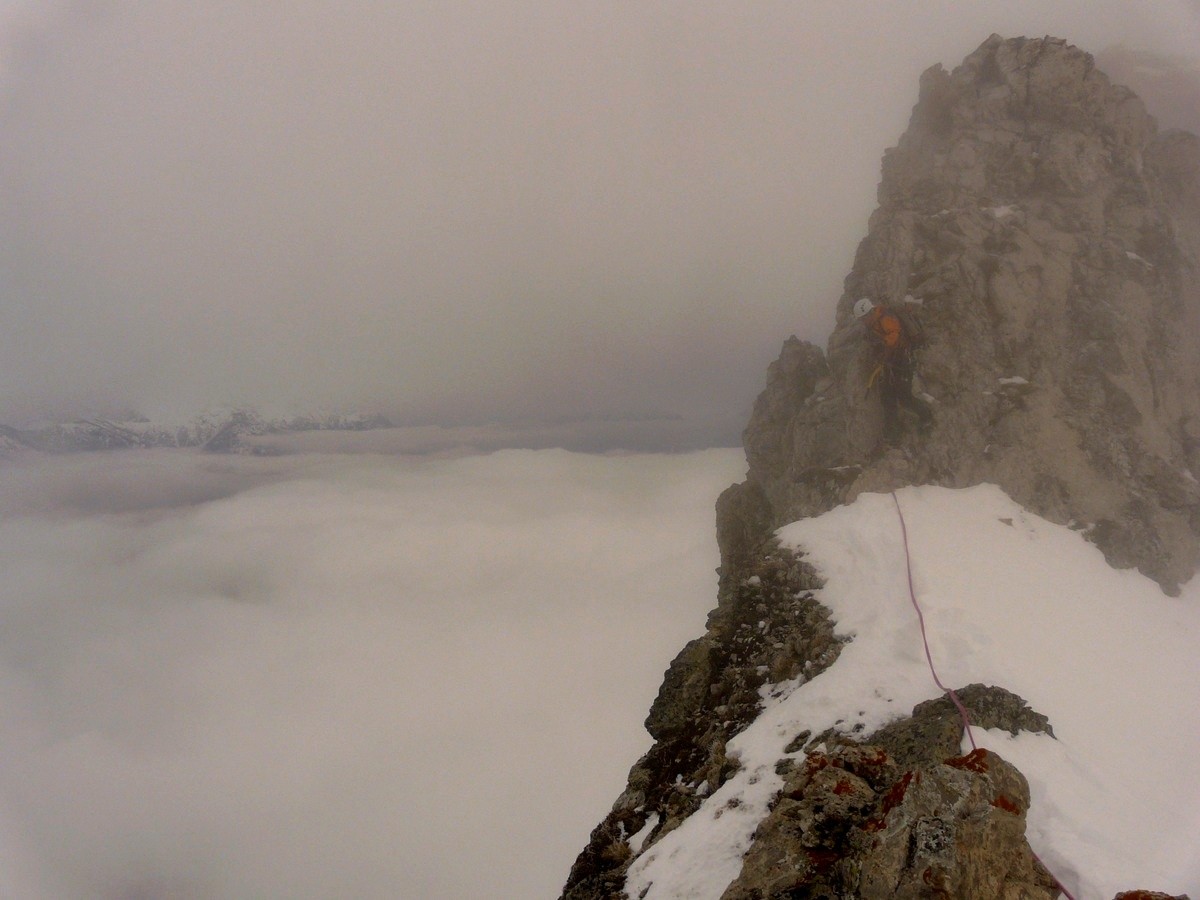 Pic Ponsin : Couloir de gauche des Planes - sur l'arête