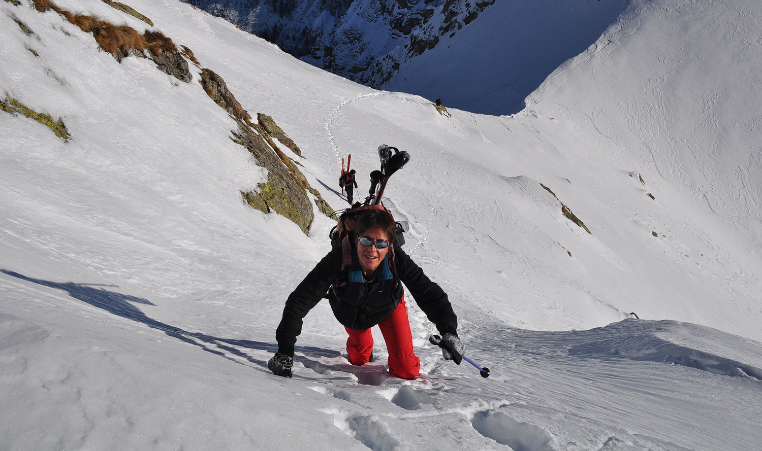 Nathalie au-dessus du col de la Cicle