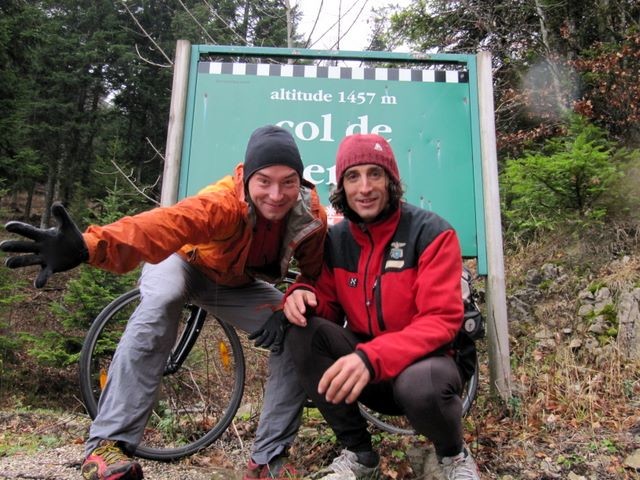 Summit ! Il ne nous reste plus qu'à nous laisser glisser vers la gare de Clelles.