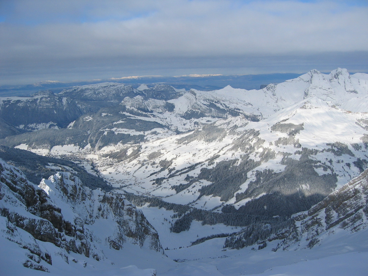 Tout est blanc, mais l'impression est trompeuse sur l'épaisseur!