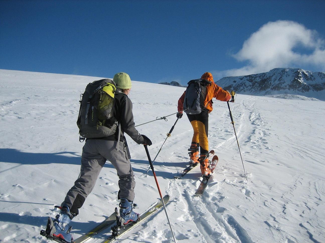 Agnès 500m avant l'arrivée du Bubu-ski : n'oubliez pas de lacher la perche !