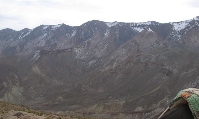 la longue crête de M'Goun - vue depuis tarkeddit pass(3560m)