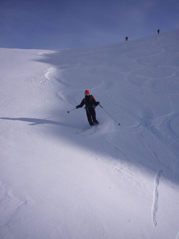 et on redescend à nouveau (c'est con le ski ...)