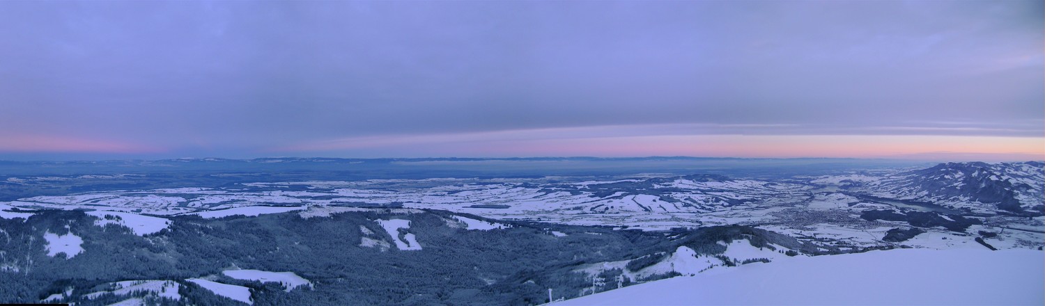 Sommet du Moléson: vue sur le Plateau