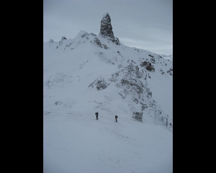 Crête finale, dégarnie de neige et quel froid!!!!!
