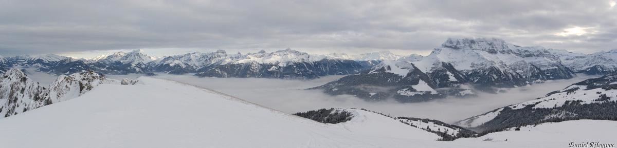Panorama sur les Diablerets, Dents de Morcles, Mont-Blanc et Dents du Midi