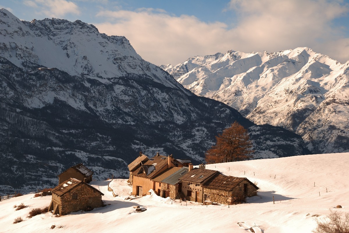 Chalets de Moussière (1850m)