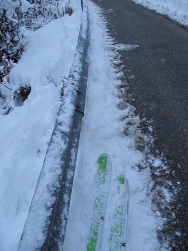 C'est limite dans la dernière descente, le long de la route...